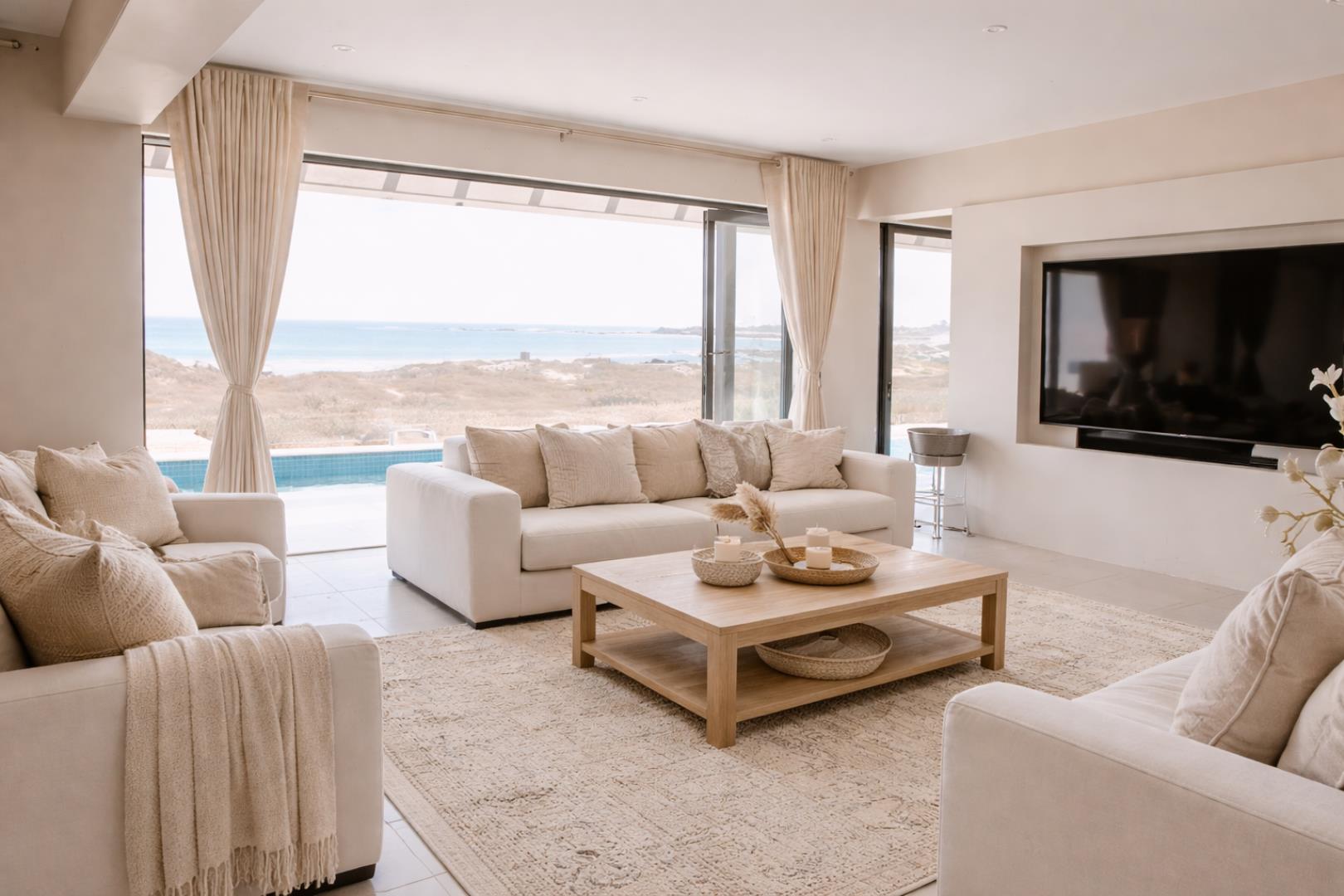 764095_Coastal_living_room_with_ocean_view.png